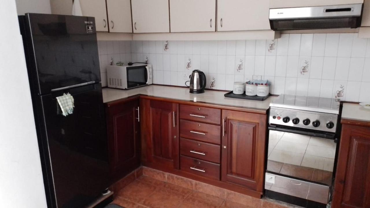 Chelsea Villa Bnb Коломбо Экстерьер фото